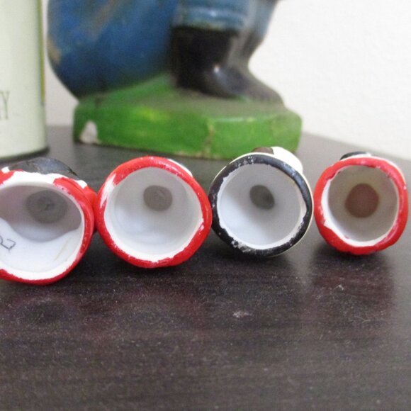 FINAL SALE! Vintage‎ Thimble Collection 4 Black Americana, chef, bakers, etc - Picture 7 of 7